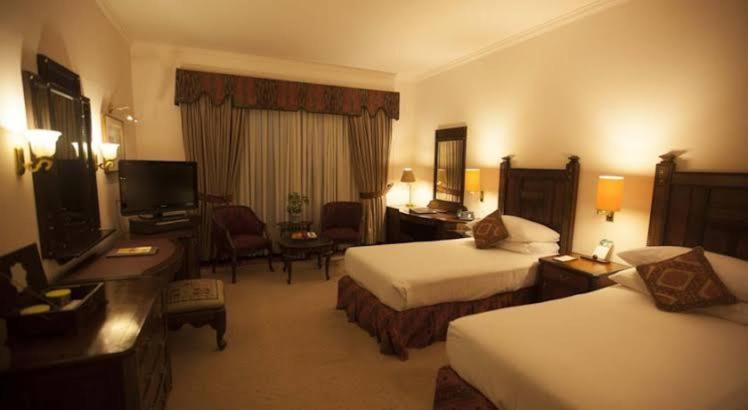 B&B Mumtaz City Islamabad Exterior foto